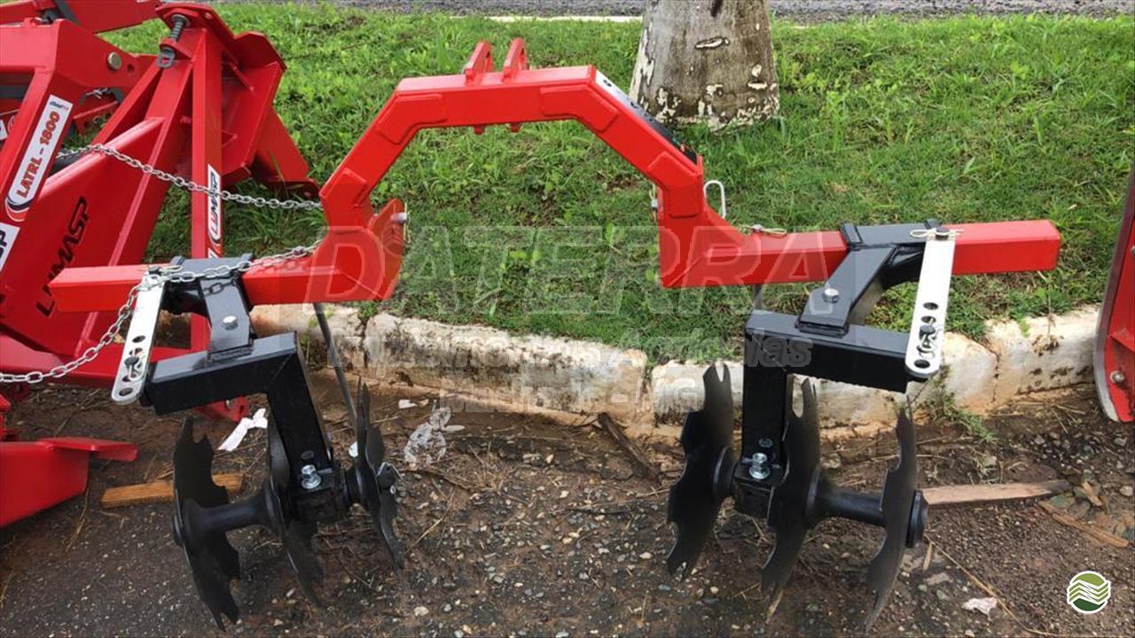 IMPLEMENTOS AGRICOLAS GRADE NIVELADORA GRADE HIDRÁULICA DATERRA Implementos Agrícolas MACHADO MINAS GERAIS MG